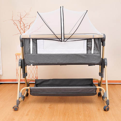 Modern Portable Bedside Bassinet with Wheels