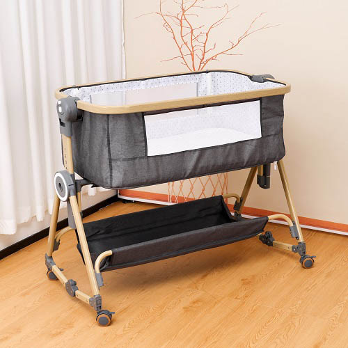 Portable bassinet on wheels best sale