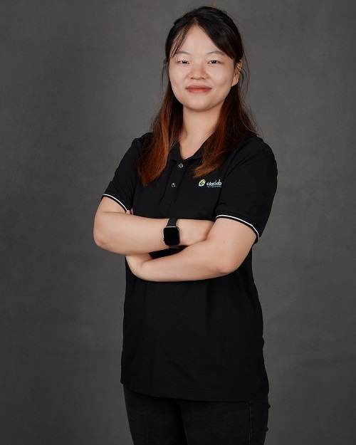 7 Shirley Wu-Sales Manager